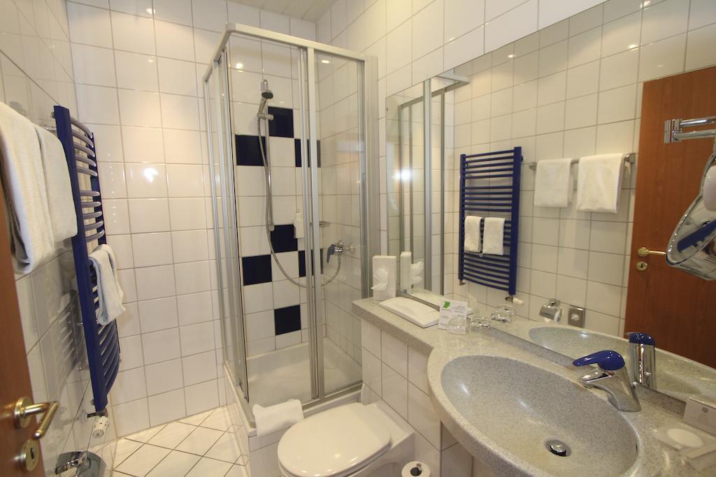 Parkhotel Tillmanns Eltville am Rhein Værelse billede